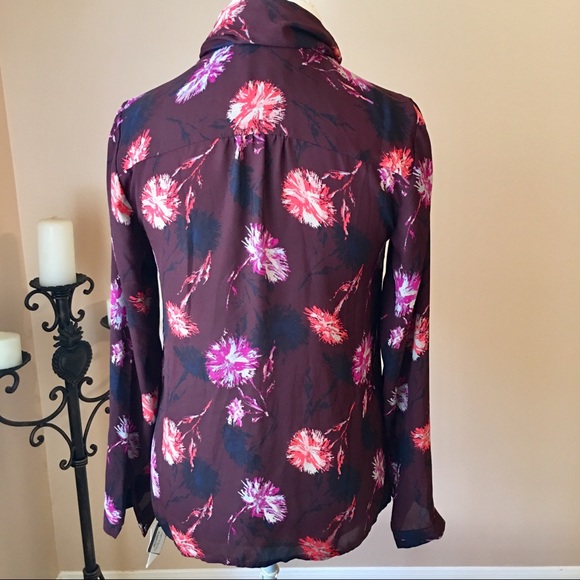Halogen Burgundy Print Scarf Tie-Neck Blouse XS - Picture 5 of 8